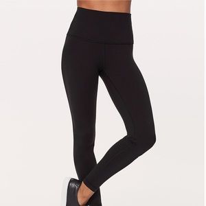 Lululemon Wunder Under Super Hi-Rise
Full-On Luon